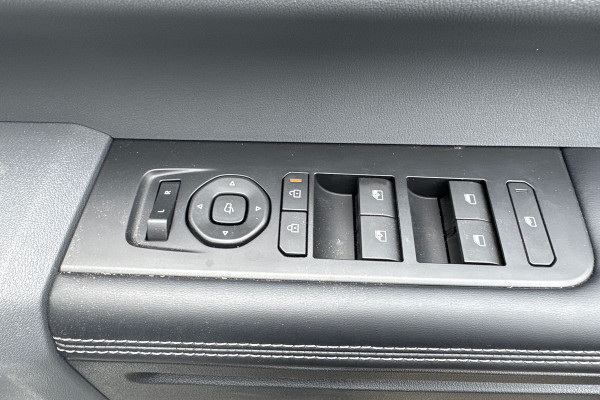 2025 MY26 Kia Tasman TK SX Ute Image 11