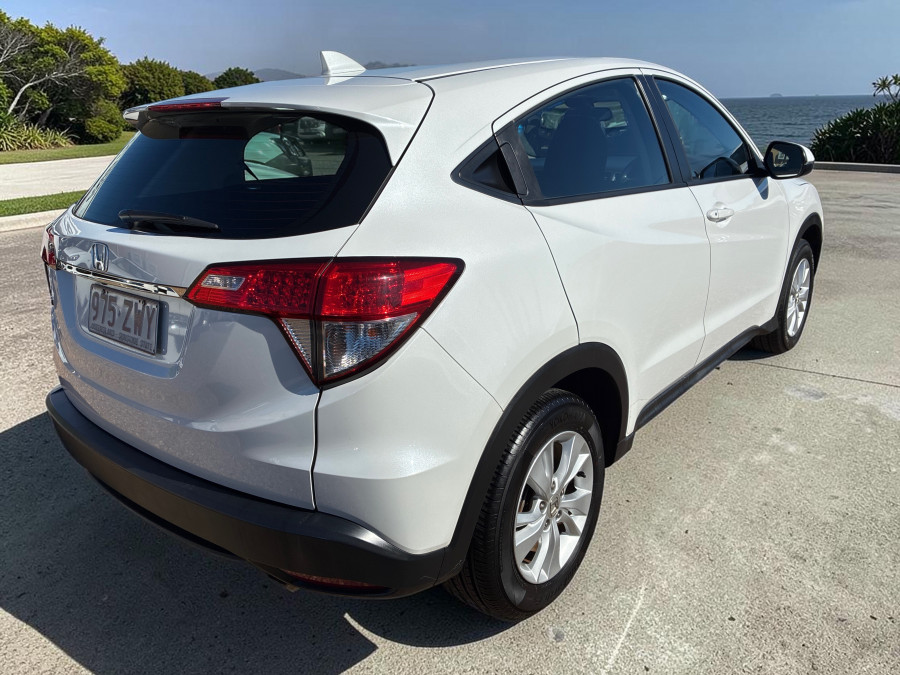2020 MY21 Honda HR-V  VTi SUV Image 3