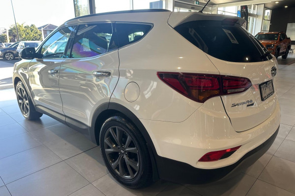 2017 Hyundai Santa Fe DM3 Series II Active X SUV