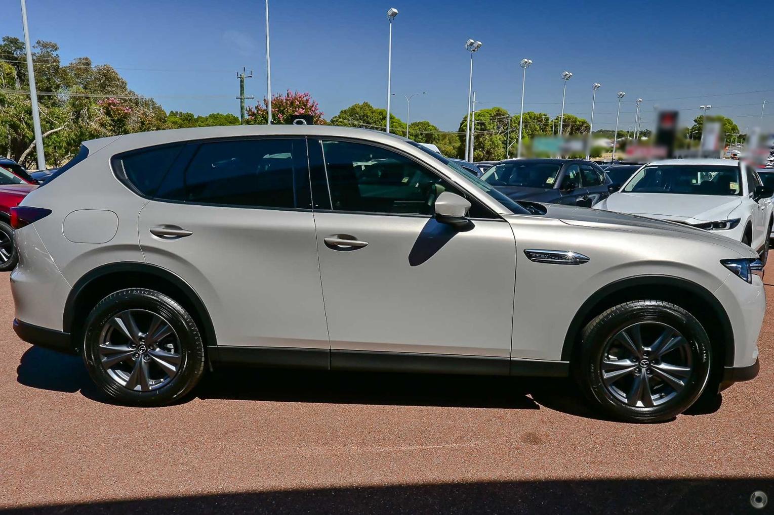 2024 Mazda CX-60 KH Series P50e Evolve SUV Image 5