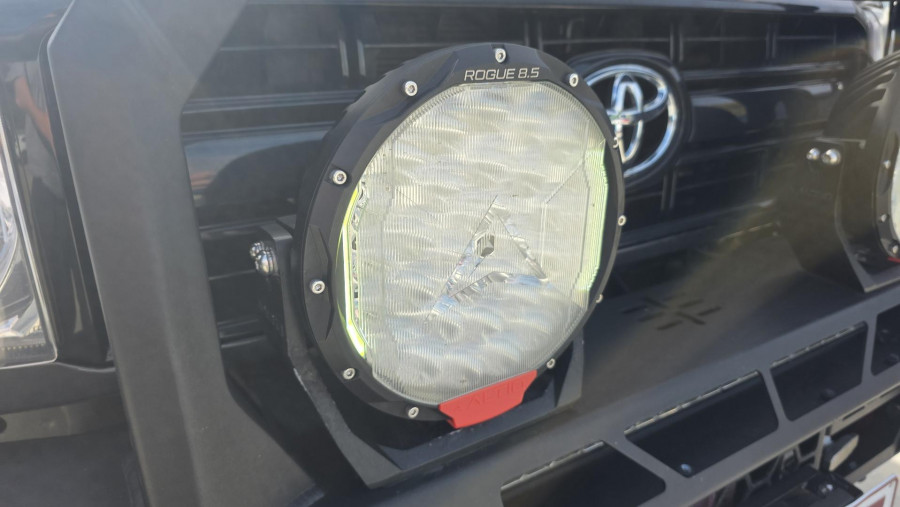 2022 Toyota LandCruiser VDJ76R WorkMate SUV Image 9