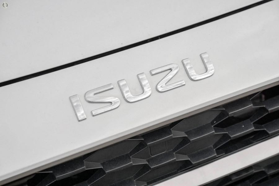 2025 Isuzu MU-X RJ LS-U SUV Image 10
