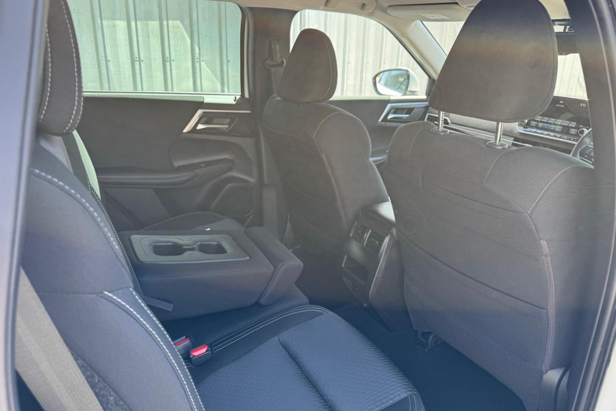 2022 MY22.5 Mitsubishi Outlander ZM LS SUV Image 26