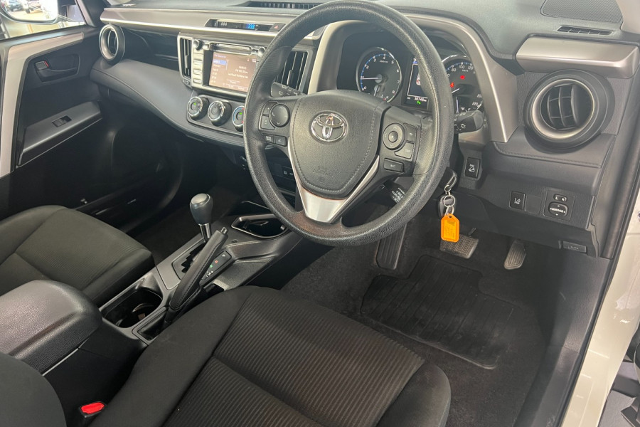 2018 Toyota RAV4  GX Wagon Image 7