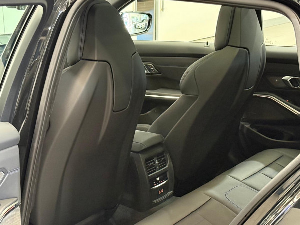 2026 BMW 3 Series G21 LCI II 330i M Sport Wagon image 20
