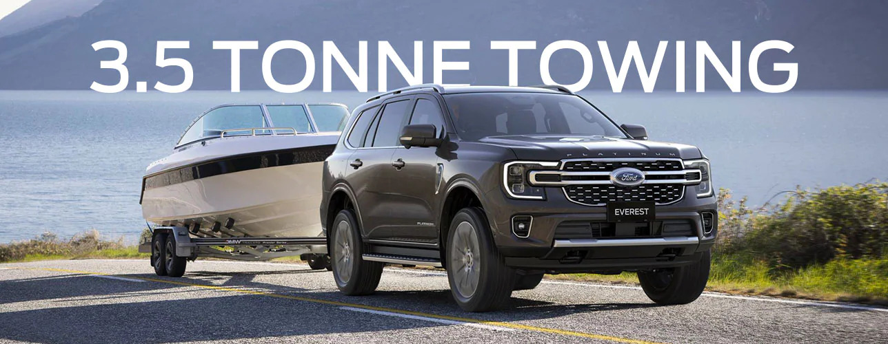 Next-Gen Ford Everest Towing Image