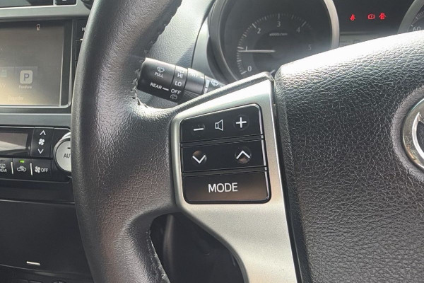 2014 Toyota LandCruiser Prado GDJ150R Altitude SUV Image 13