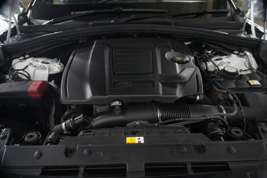 2022 Land Rover Range Rover Velar L560 P250 R-Dynamic SE SUV