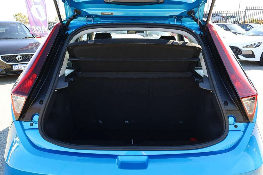 2022 MG MG3 SZP1 Core Hatch Image 17