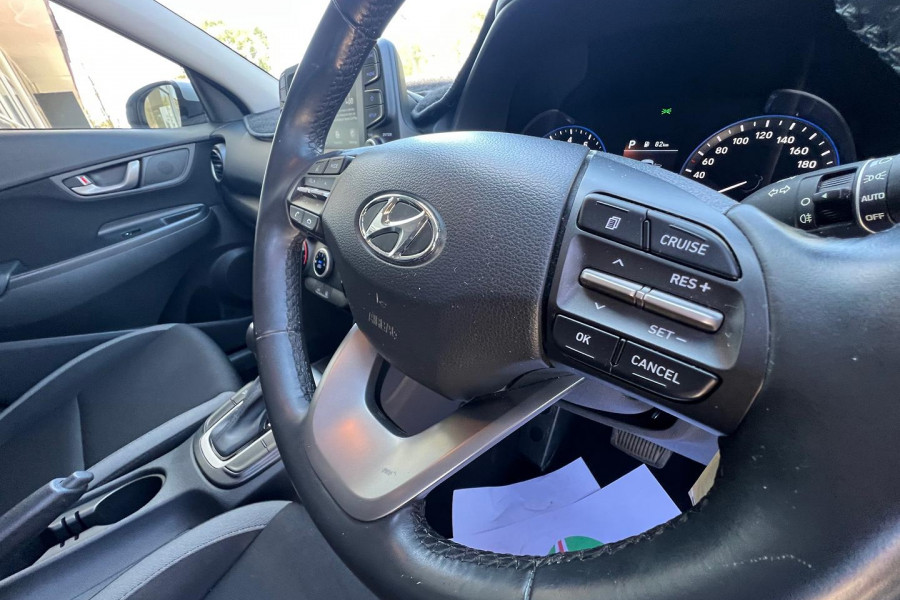 2020 Hyundai KONA OS.3 Active SUV Image 18