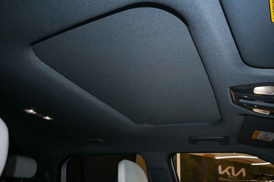 2025 Kia EV3 SV GT-Line SUV Image 11