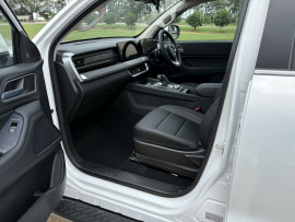 2025 GWM Cannon NPW Lux Ute image 6