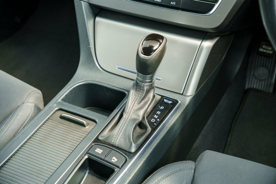 2016 MY17 Hyundai Sonata LF Active Sedan Image 12