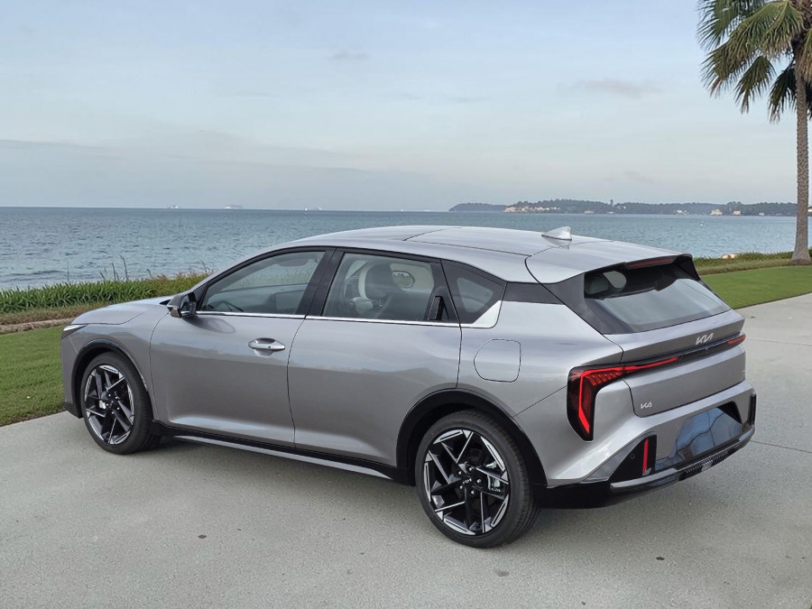 2025 MY26 Kia K4 CL4m GT-Line Hatch Image 6
