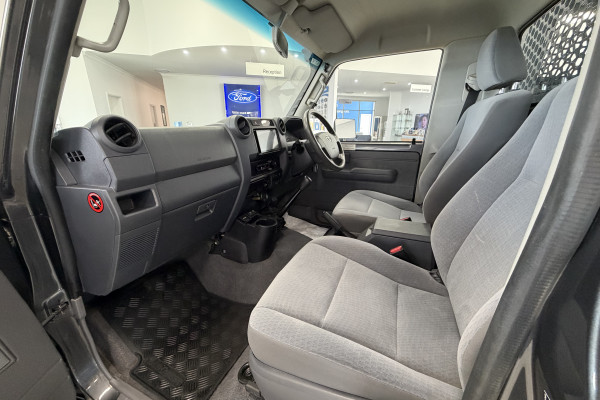 2020 Toyota LandCruiser VDJ79R GXL Single-Cab Cab-Chassis Image 10