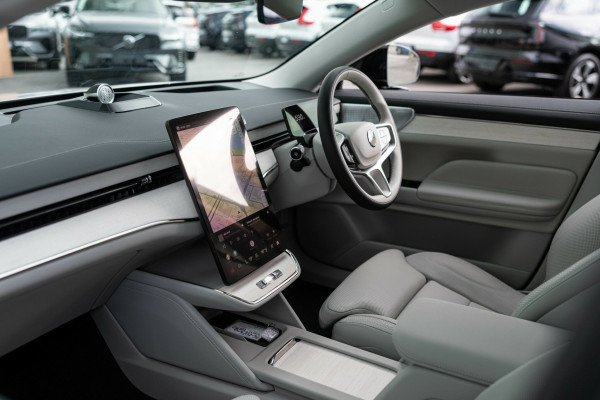 2025 MY26 Volvo ES90  Ultra Single Motor Sedan Image 3