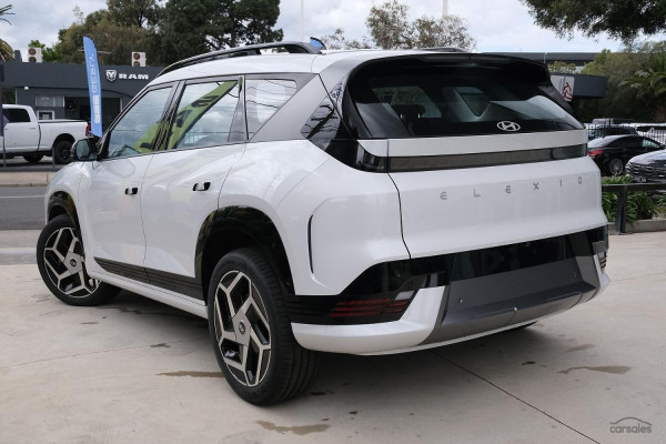 2026 Hyundai ELEXIO OE1.V1 Elite SUV Image 3