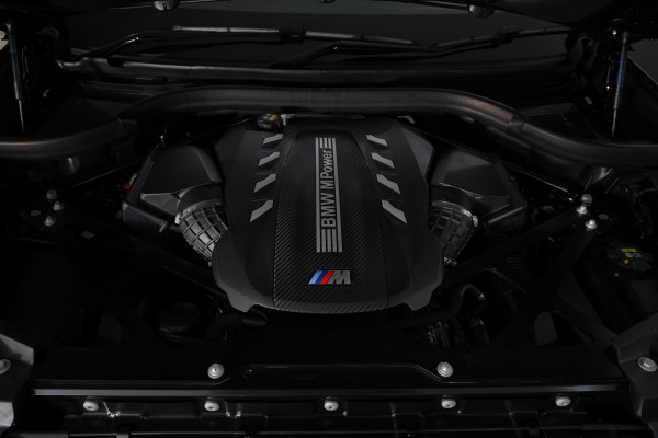 2021 BMW X6 M Competition SUV Image 21