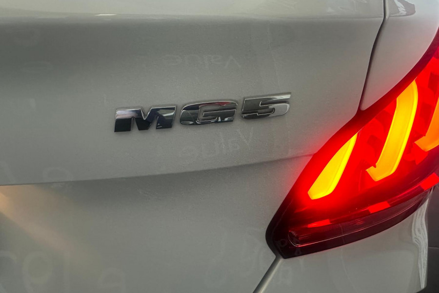 2023 MG MG5 AP32 Vibe Sedan Image 6