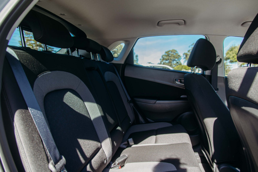 2018 MY19 Hyundai KONA OS.2 Active SUV Image 22