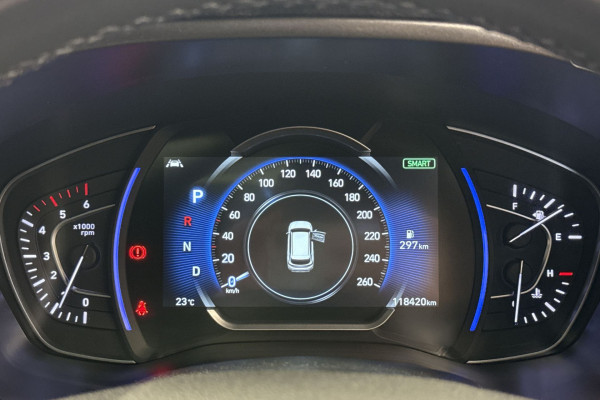 2020 Hyundai Santa Fe TM.2 Highlander SUV Image 5