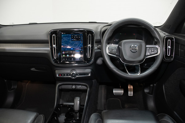 2022 Volvo XC40 XZ Recharge Pure Electric SUV Image 23