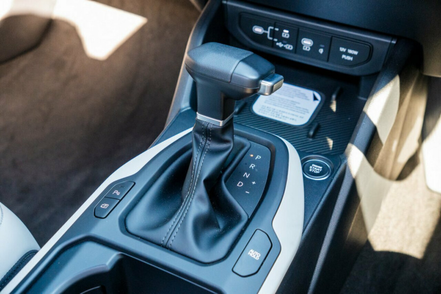 2025 MY26 Kia K4 CL4m GT-Line Hatch Image 14
