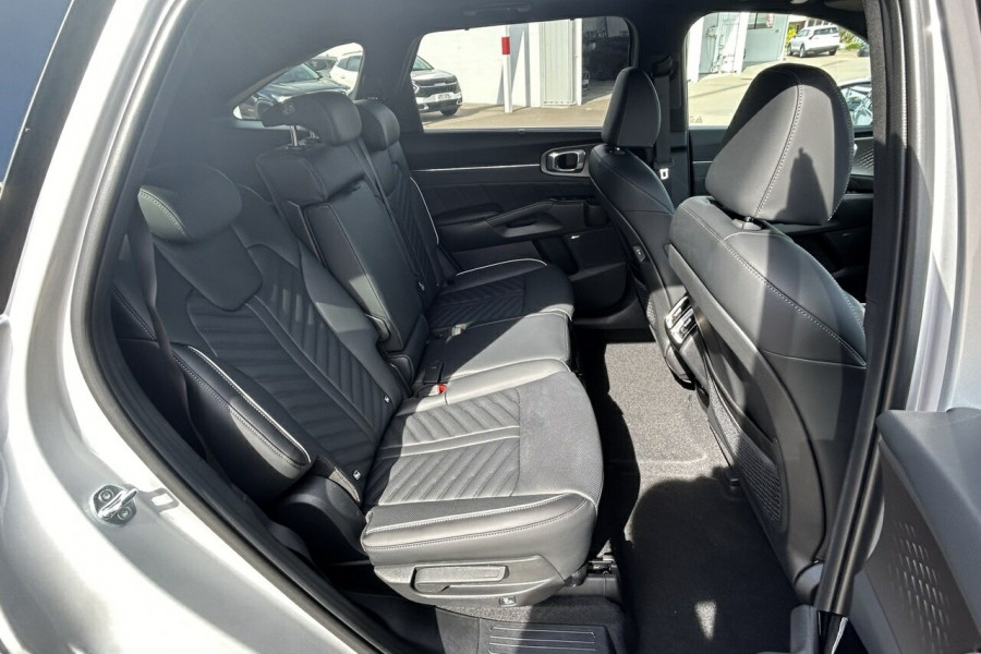 2024 Kia Sorento MQ4 PE HEV GT-Line SUV Image 16