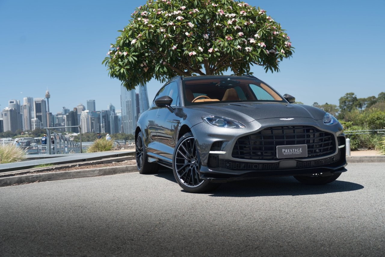 2023 Aston Martin DBX 707 SUV Image 1