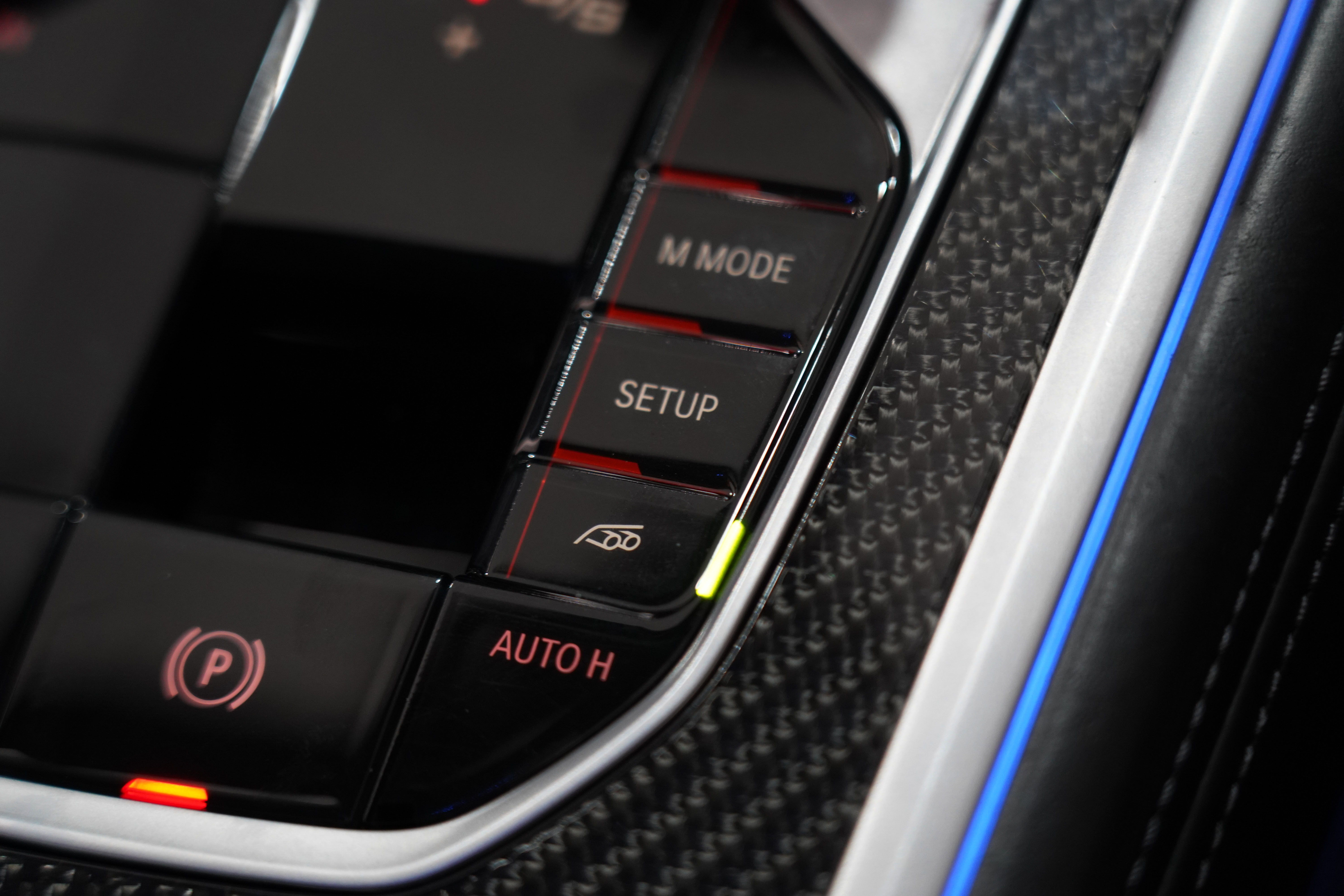 2020 BMW M8 Competition Coupe Image 36