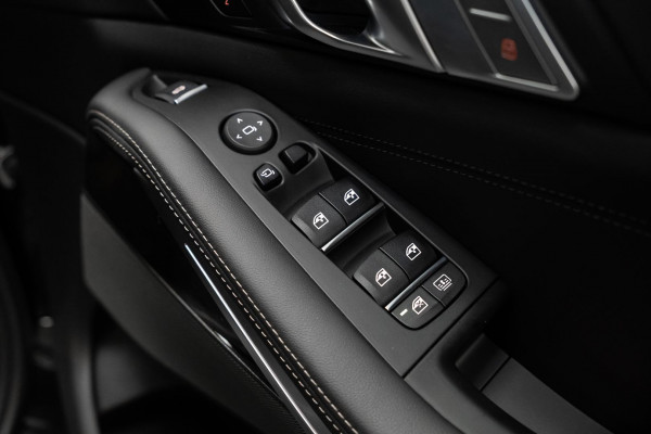 2026 BMW X7 G07 LCI xDrive40d M Sport SUV image 18