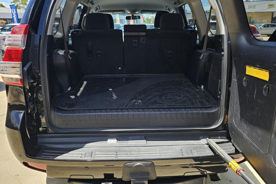 2014 Toyota Landcruiser Prado KDJ150R GXL SUV Image 14