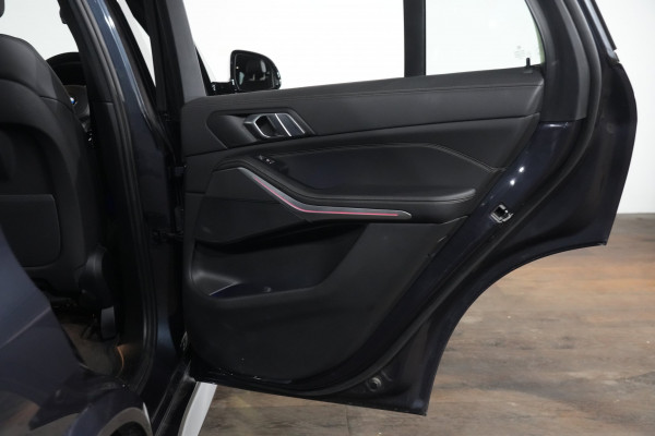 2022 BMW X5 xDrive30d SUV Image 27