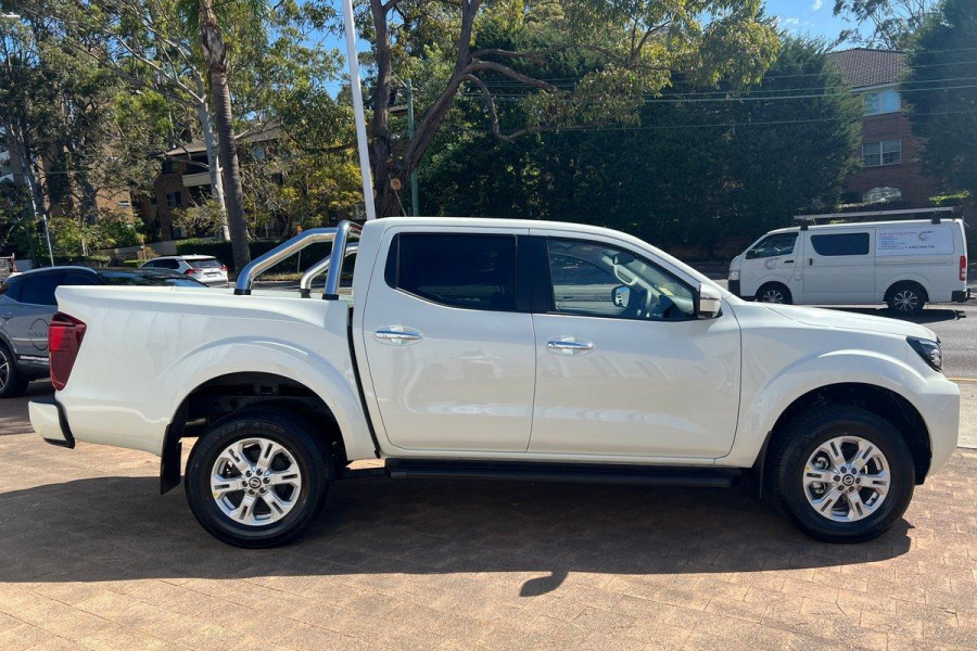 2024 Nissan Navara D23 ST Ute Image 8