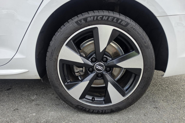 2018 Audi A4 B9 S Line Sedan Image 11