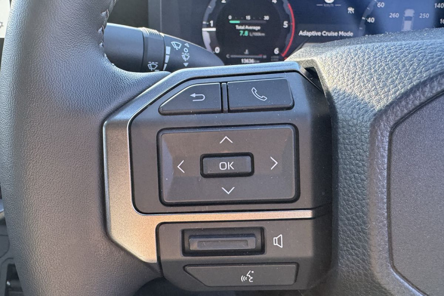2025 Toyota HiLux GUN126R SR5 Ute Image 9