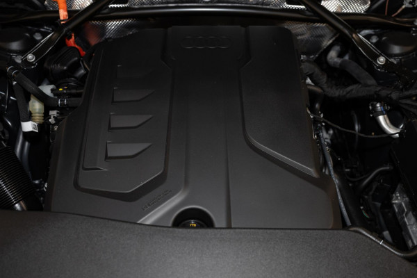 2026 Audi Q5 e-hybrid 270kW SUV image 22