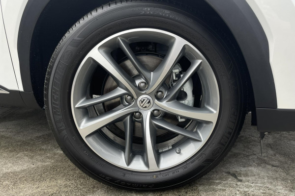 2025 MG HS Plug-in Hybrid Essence SUV Image 7