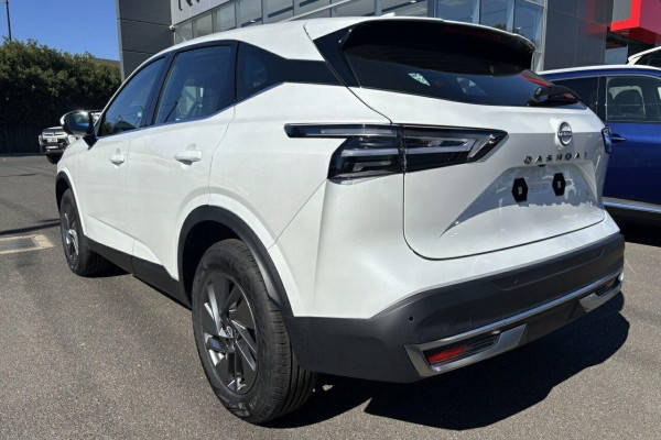 2025 Nissan QASHQAI J12 ST SUV Image 5