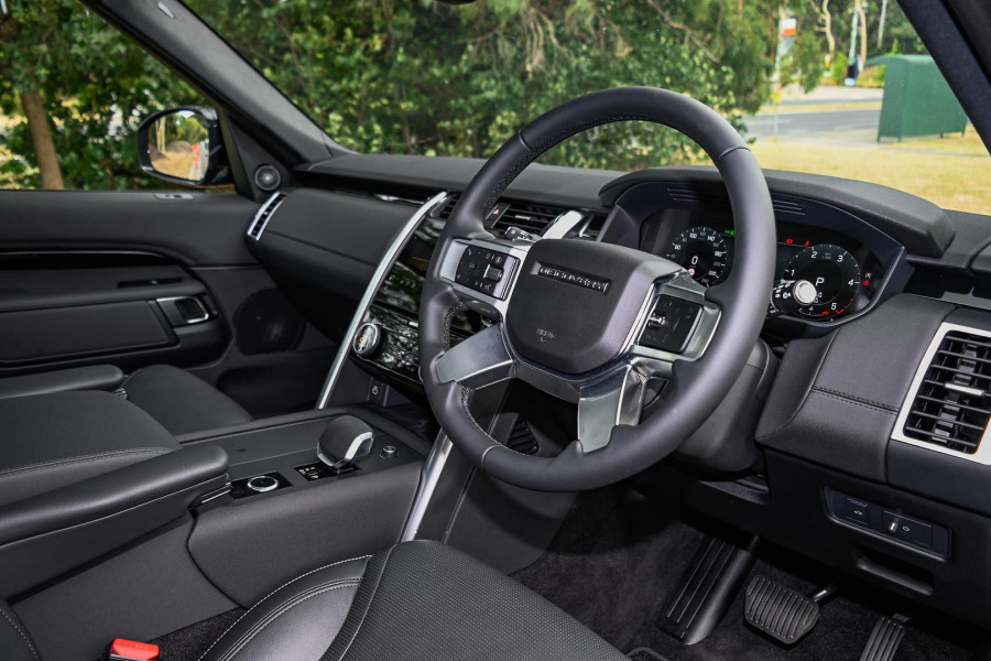 2025 Land Rover Discovery Series 5 D350 S SUV
