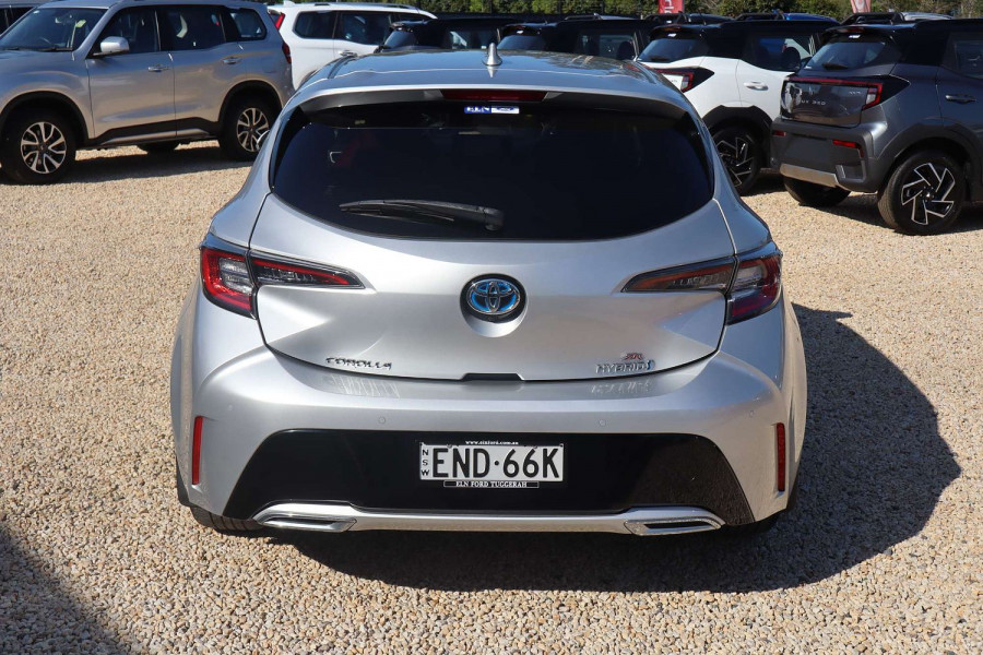 2020 Toyota Corolla ZWE211R ZR Hybrid Hatch Image 6