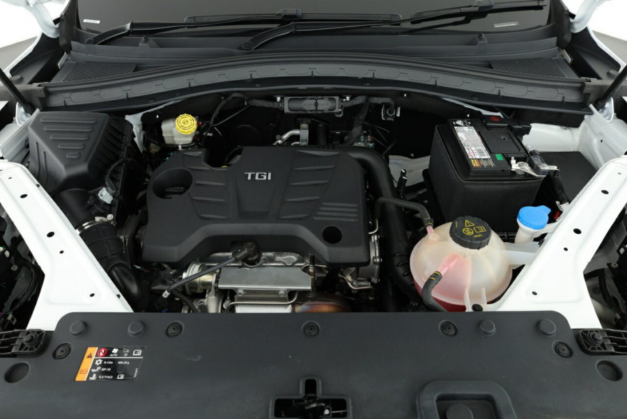 2023 MG HS SAS23 Essence SUV Image 7