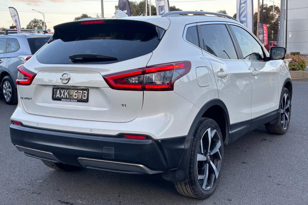 2018 Nissan QASHQAI J11 Series 2 Ti SUV Image 9