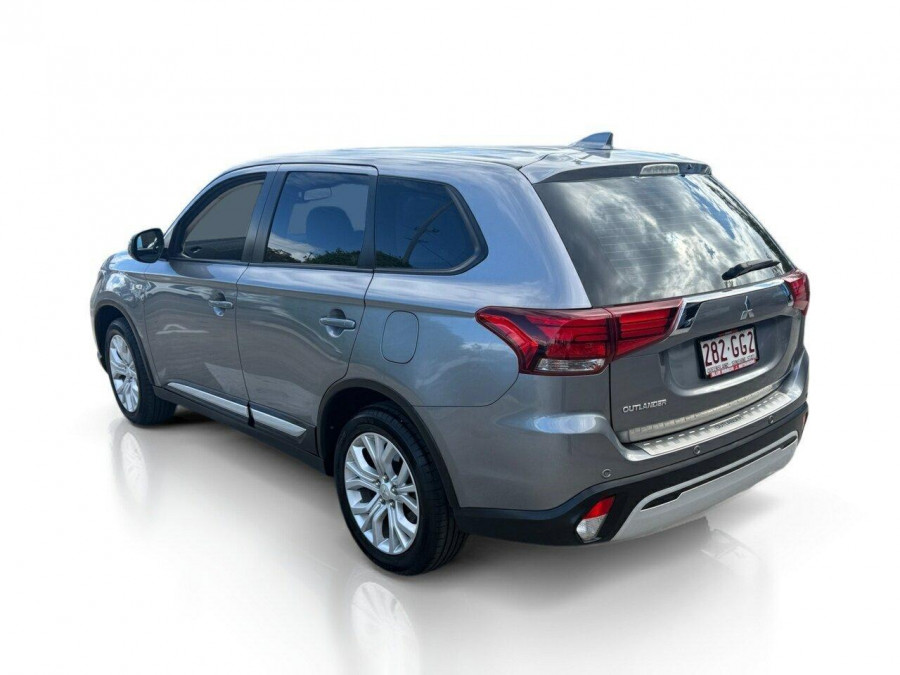 2021 Mitsubishi Outlander ZL ES SUV Image 5