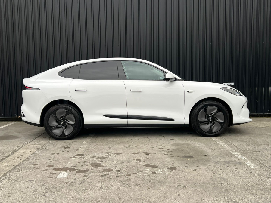 2026 MG IM6 Premium SUV Image 2