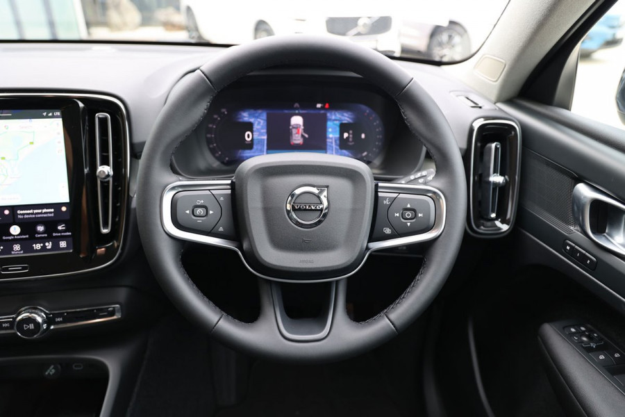2026 Volvo XC40 XZ Plus B4 SUV Image 23