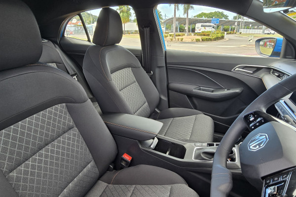 2026 MY25.5 MG MG3 ZP22 Vibe Hatch Image 14