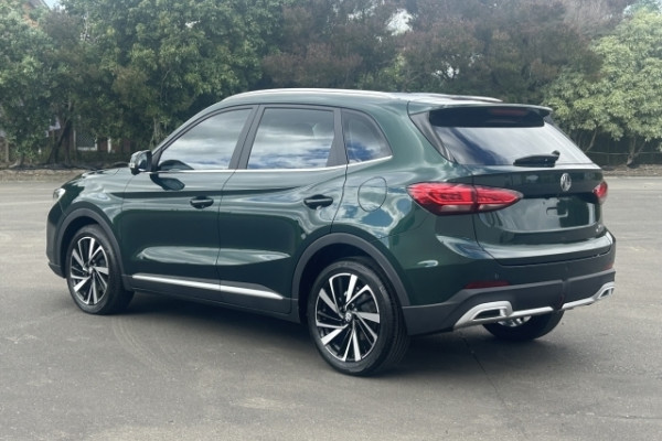 2025 MG ZS ZS32 Essence SUV