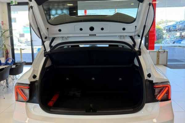 2026 MG MG4 EV Urban AH4E Essence 54 Hatch Image 6