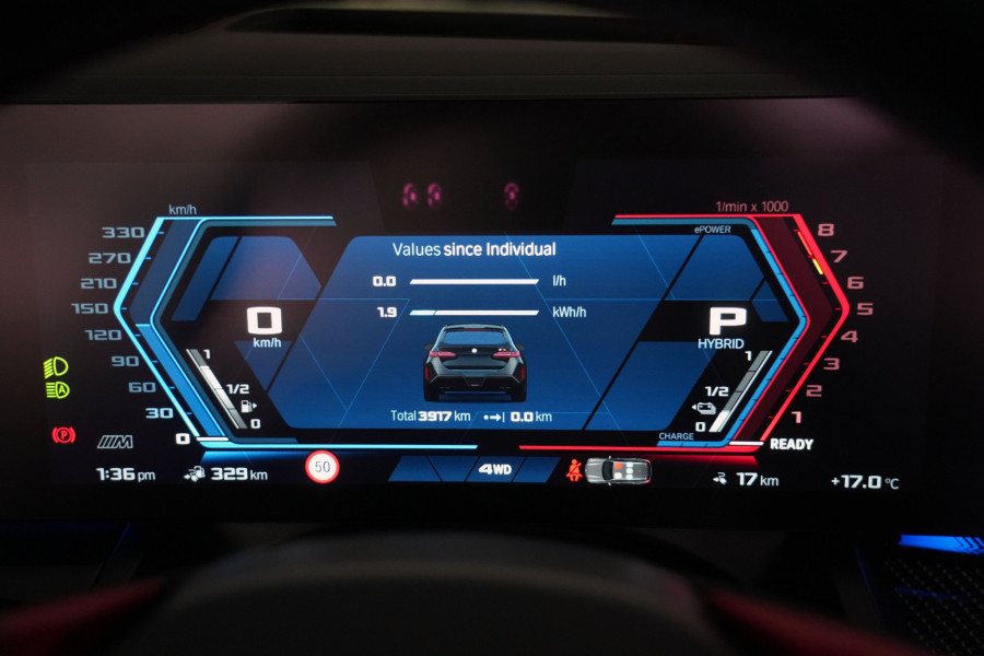 2025 BMW M5 Touring SUV Image 32